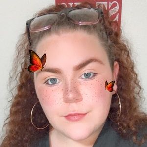 Meet your Posher, Ciara